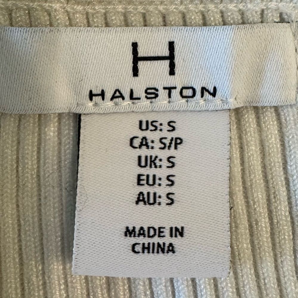 Halston Ribbed Sweater. Size Small - Picture 9 of 10